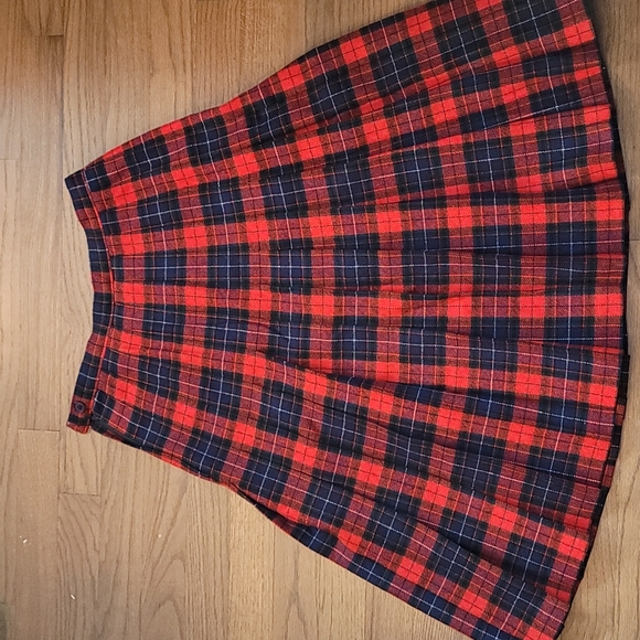 Vtg Pendleton Tartan Pleated Skirt! Such Cool Vibes! FREE SHIPPING! - Picture 5 of 9